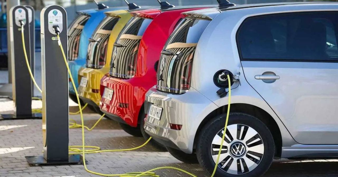Elektrikli Otomobil Elektrikli Otomobil