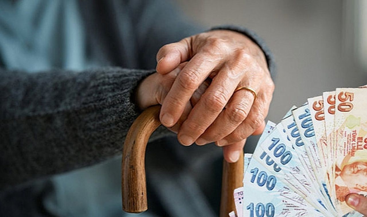 Emekli promosyonlarının zam gelecek mi? Nefesler tutuldu! 2024 yılı güncel promosyon tutarları Emekli promosyonlarının zam gelecek mi? Nefesler tutuldu! 2024 yılı güncel promosyon tutarları