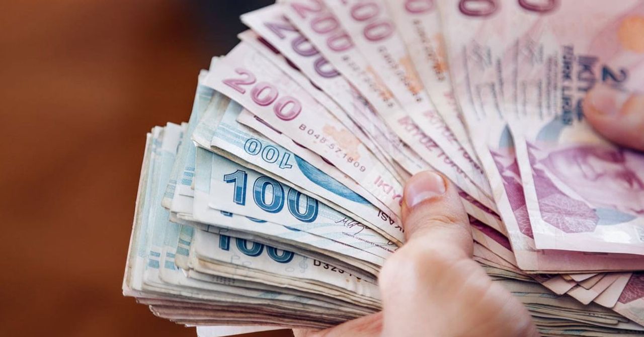 En az 4 bin 500 lira En az 4 bin 500 lira