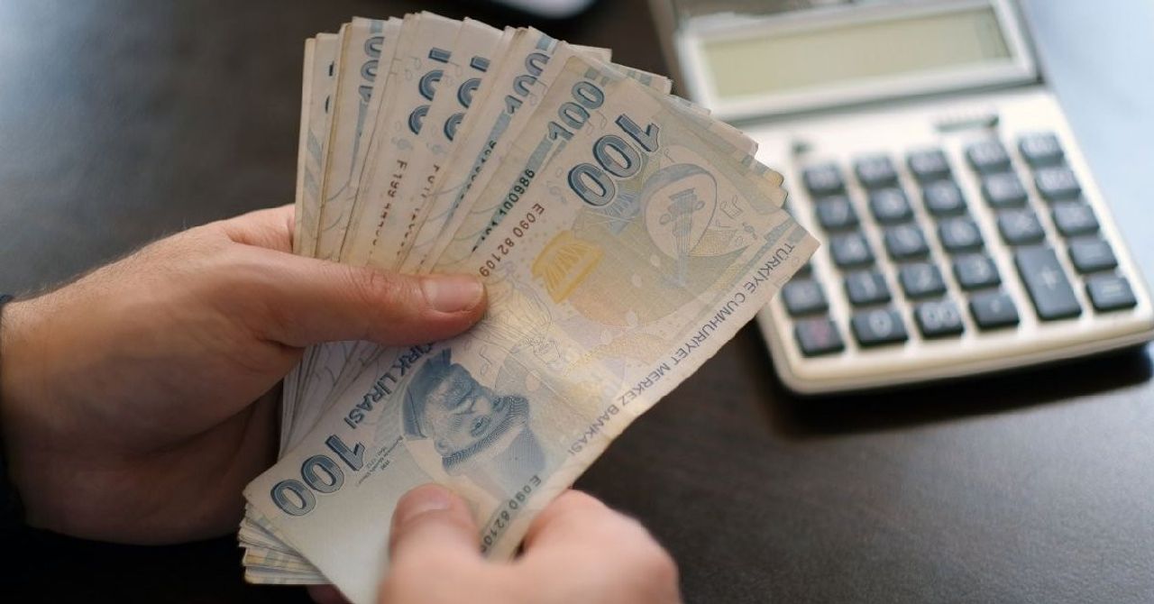 En düşük emekli maaşı 15 bin TL mi olacak? 2025 Emekli maaş zammı ne zaman belli olacak? En düşük emekli maaşı 15 bin TL mi olacak? 2025 Emekli maaş zammı ne zaman belli olacak?