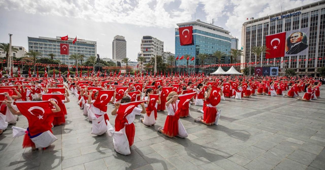 En güzel ve anlamlı 23 Nisan Ulusal Egemenlik ve Çocuk Bayramı mesajları ve sözleri: 23 Nisan uzun, kısa, duygusal sözler 2024 En güzel ve anlamlı 23 Nisan Ulusal Egemenlik ve Çocuk Bayramı mesajları ve sözleri: 23 Nisan uzun, kısa, duygusal sözler 2024