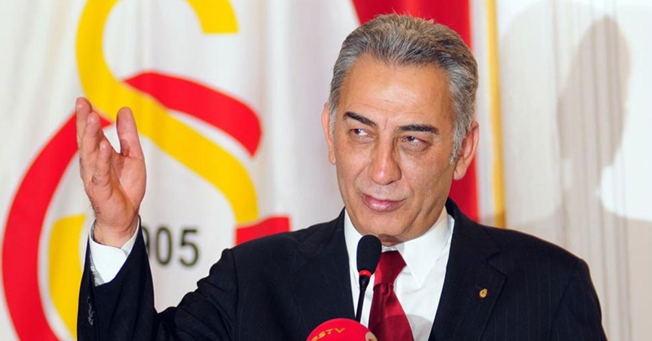 Eski başkanın açıklamaları çok konuşuluyor. Eski başkanın açıklamaları çok konuşuluyor.