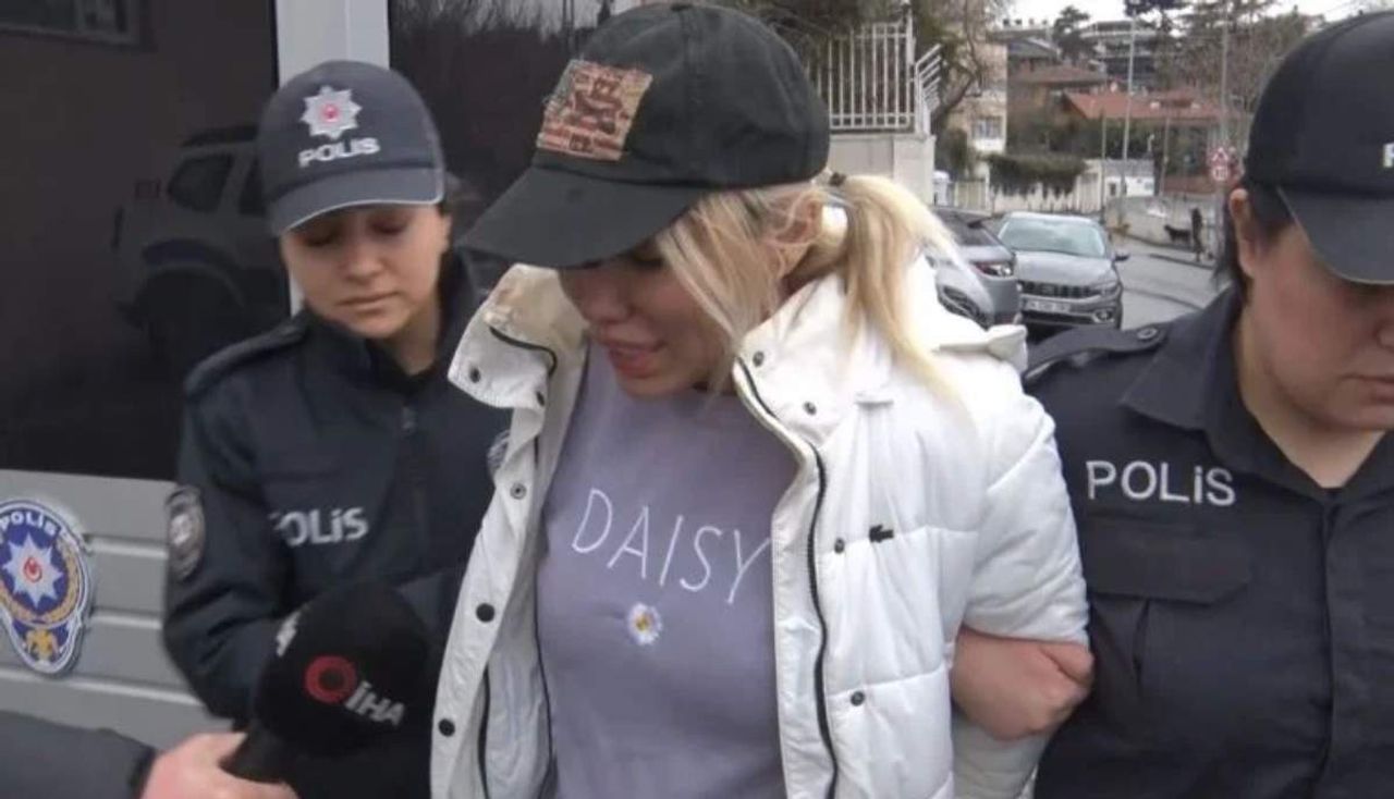 Esra Ersoy Esra Ersoy