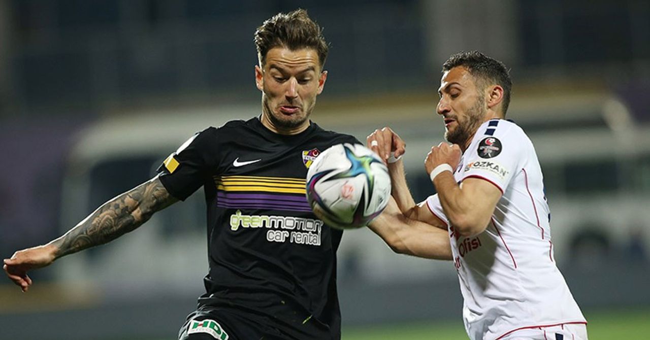 Eyüpspor maçı sonrası Hamza hoca açıklamalar yaptı. Eyüpspor maçı sonrası Hamza hoca açıklamalar yaptı.