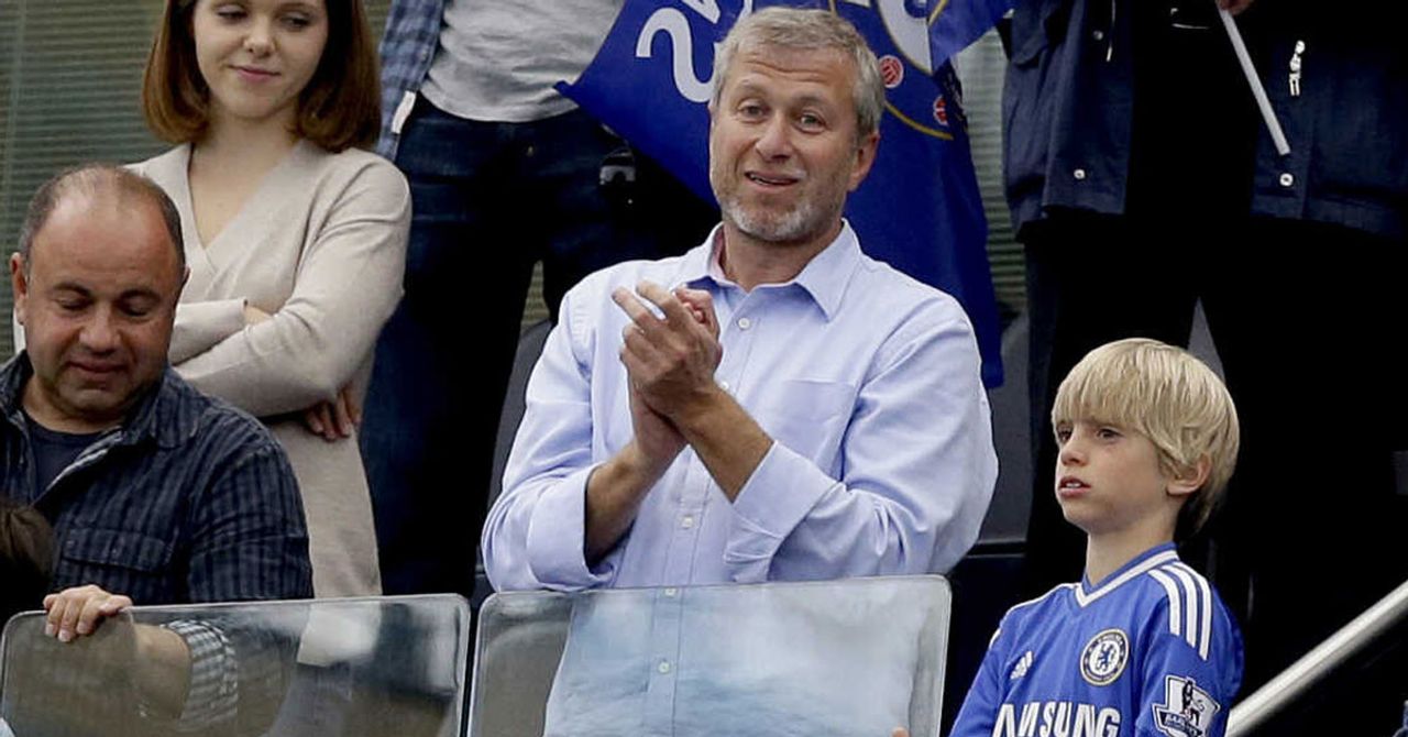Roman Abramovich Chelsea satışından elde edilen geliri Ukrayna halkına bağışlayacak. Roman Abramovich Chelsea satışından elde edilen geliri Ukrayna halkına bağışlayacak.