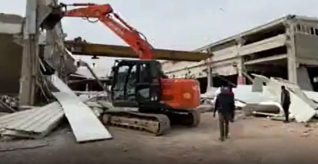 Fabrikada çökme Fabrikada çökme