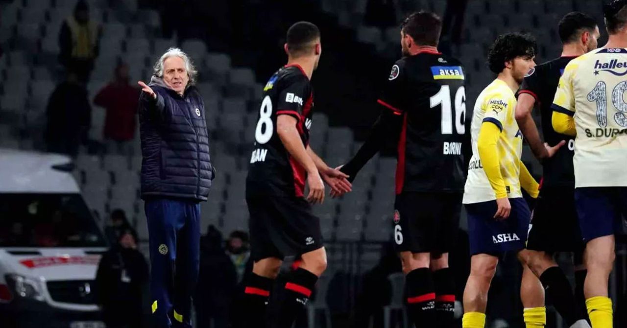 Fenerbahçe geride geldi Fenerbahçe geride geldi