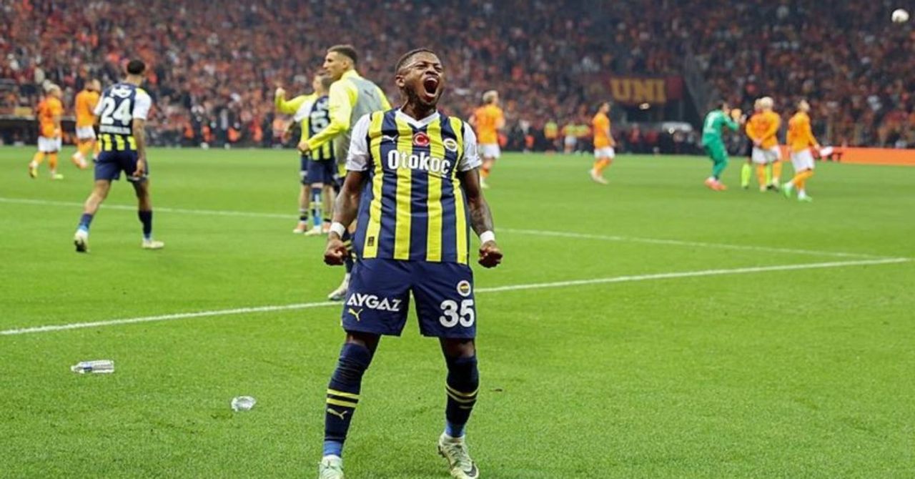 Fenerbahçe taraftarı geleceğini merak ediyordu: Fred’den transfer iddialarına son nokta Fenerbahçe taraftarı geleceğini merak ediyordu: Fred’den transfer iddialarına son nokta