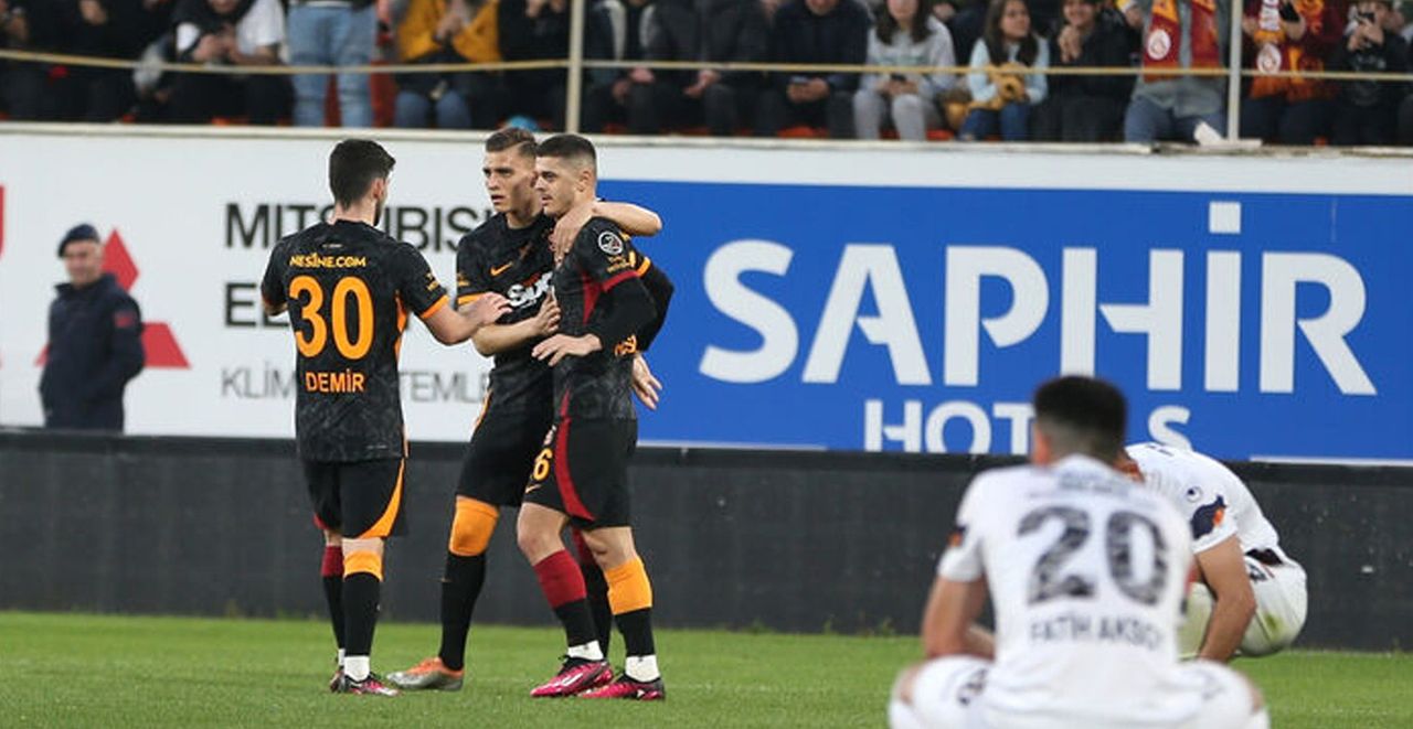 Galatasaray 4-2 Galatasaray 4-2