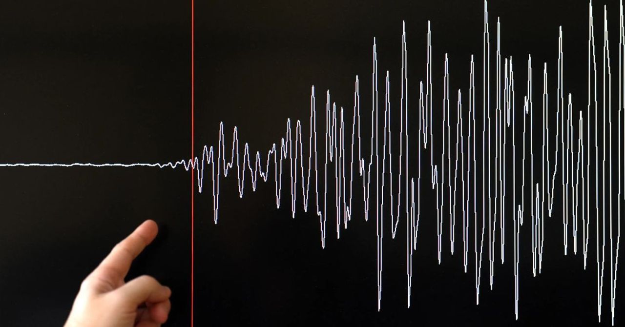Gece yarısı 7,2 Büyüklüğünde deprem: Tsunami riski devam ediyor Gece yarısı 7,2 Büyüklüğünde deprem: Tsunami riski devam ediyor