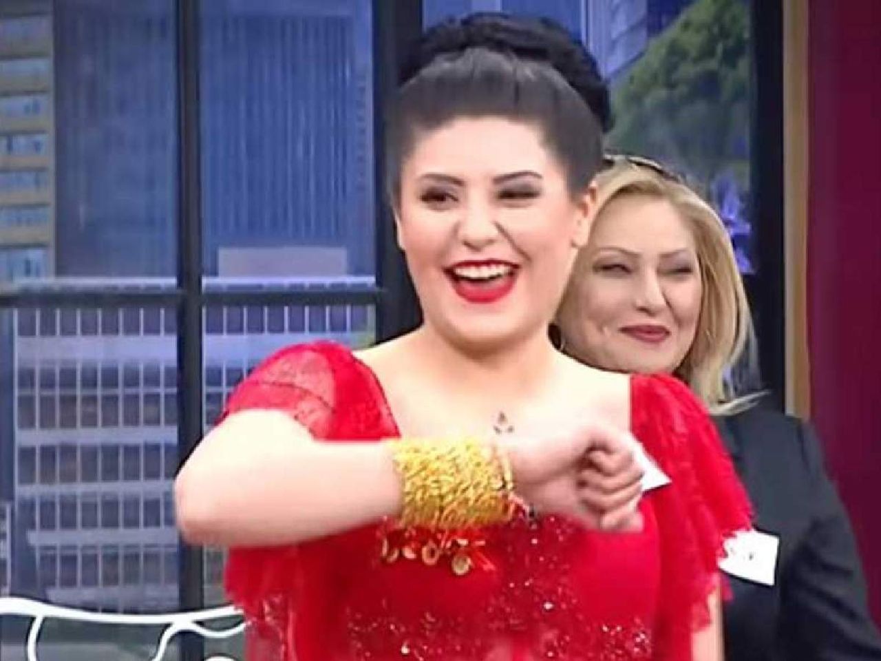 Gelinim Mutfakta yeni yarışmacı Damla kimdir, kaç yaşında? Gelinim Mutfakta yeni yarışmacı Damla kimdir, kaç yaşında?