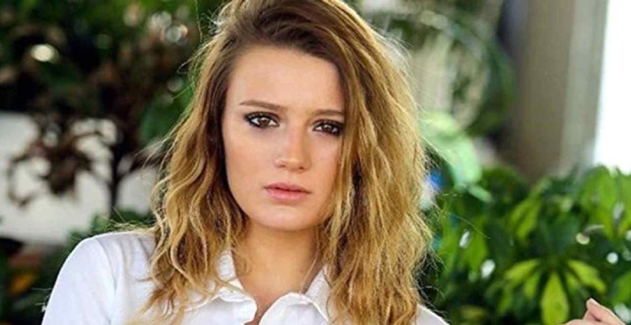 Gizem Karaca Gizem Karaca