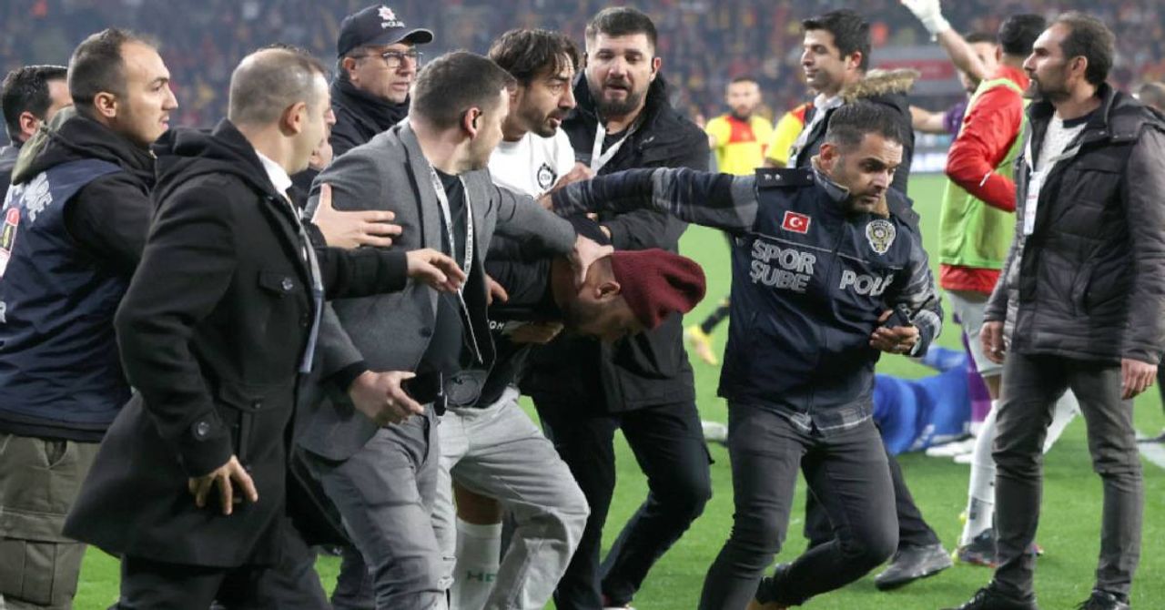 Göztepe Altay Hükmen Mağlubiyet Göztepe Altay Hükmen Mağlubiyet