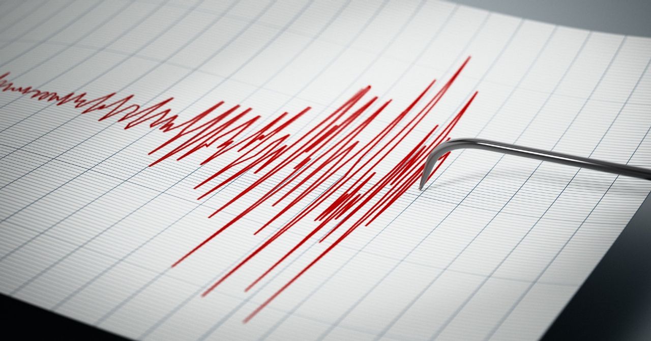 Gürcistan’da korkutan deprem: Artvin’de de hissedildi Gürcistan’da korkutan deprem: Artvin’de de hissedildi
