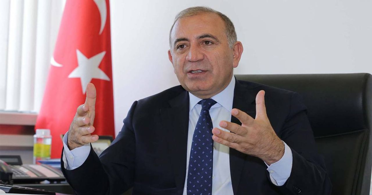 Gürsel Tekin Gürsel Tekin
