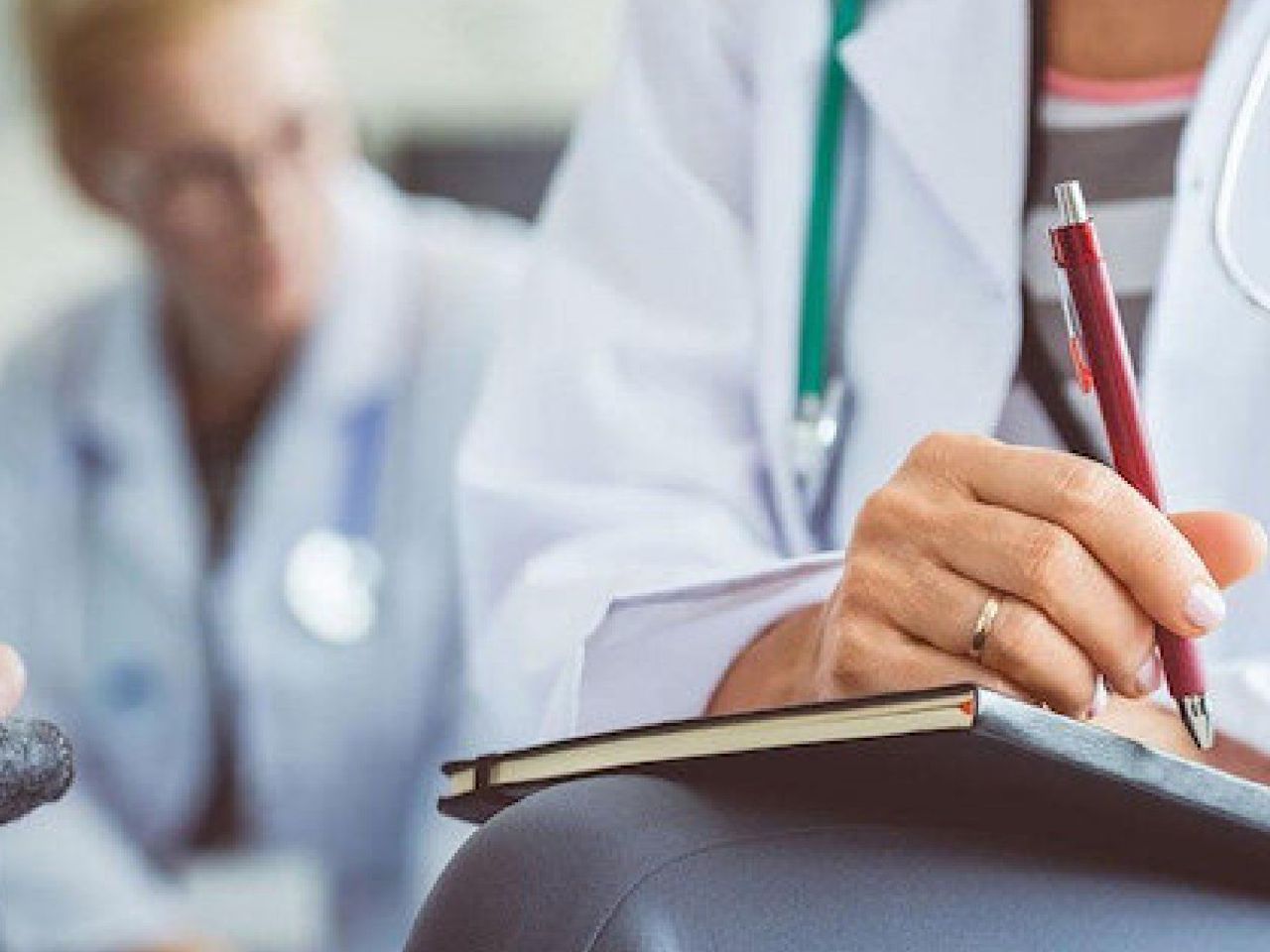 14 MART 2022 Doktor, hemşire, diş hekimi, ebe, pratisyen maaşları 14 MART 2022 Doktor, hemşire, diş hekimi, ebe, pratisyen maaşları