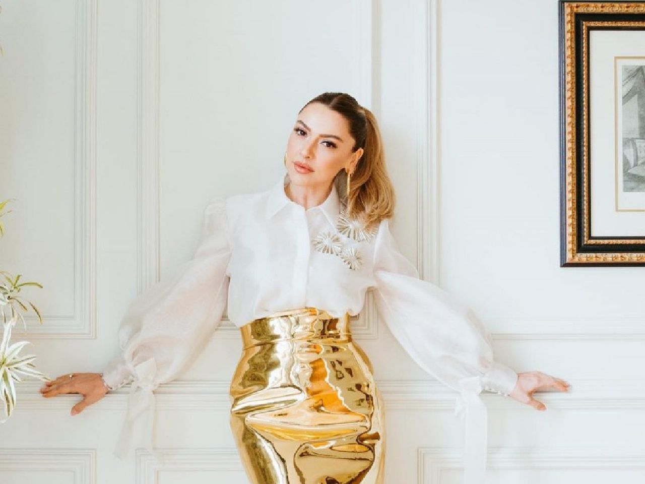 Hadise nişan yüzüğü ne kadar? Hadise nişan yüzüğü ne kadar?