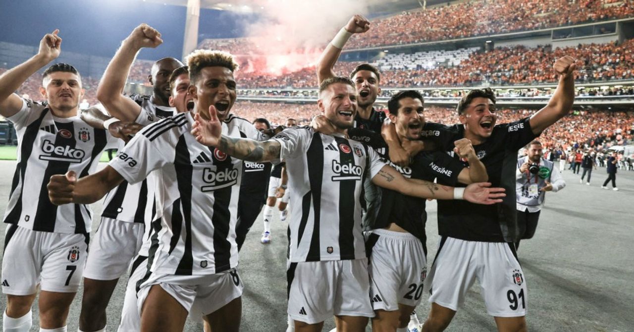 Hasan Arat’tan Beşiktaş taraftarına güven mesajı: Biz şampiyon olacağız Hasan Arat’tan Beşiktaş taraftarına güven mesajı: Biz şampiyon olacağız