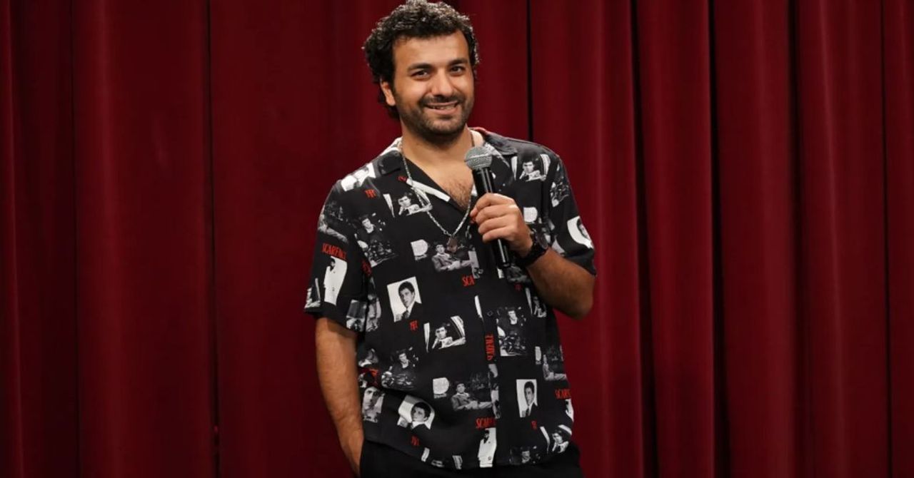 Hasan Can Kaya gözaltına alındı: Evinde genç bir kızı alıkoyduğu iddia edildi Hasan Can Kaya gözaltına alındı: Evinde genç bir kızı alıkoyduğu iddia edildi