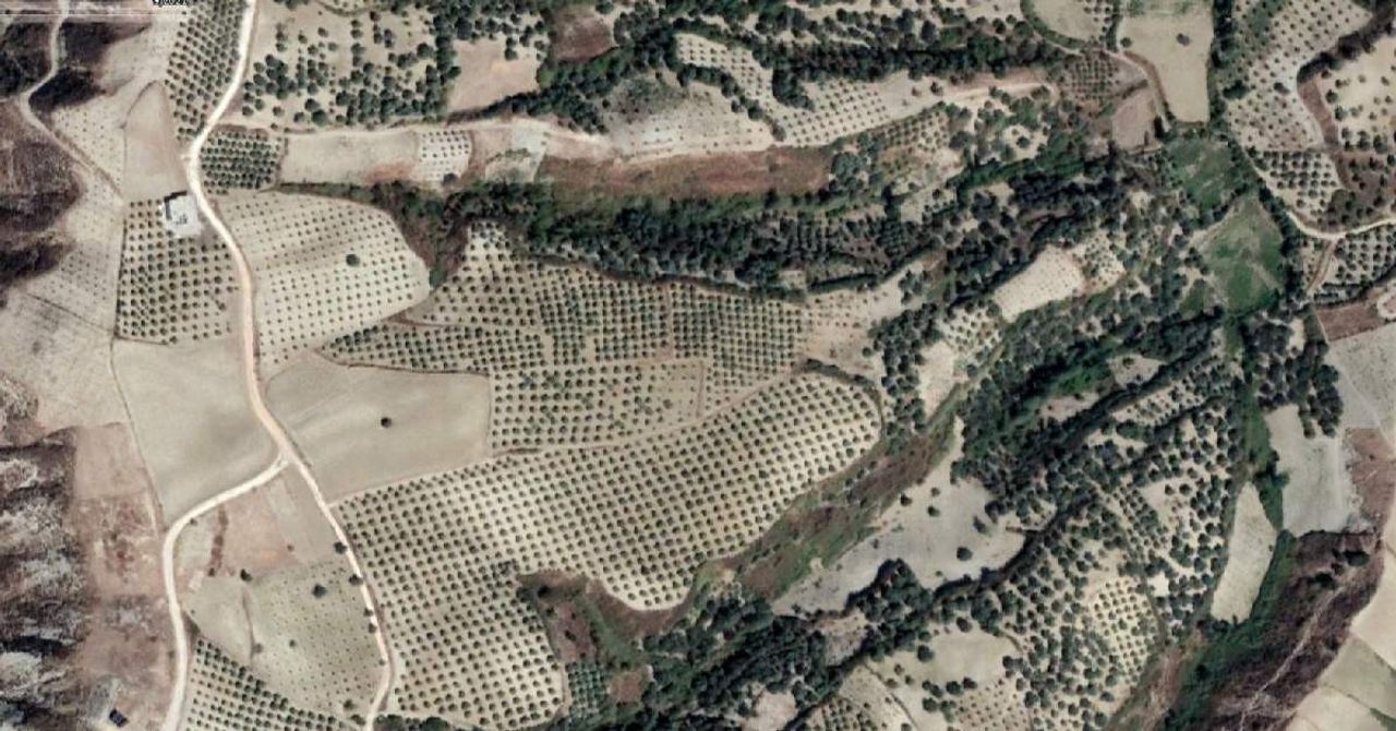 Hatay Altunözü Dev Yarık Hatay Altunözü Dev Yarık