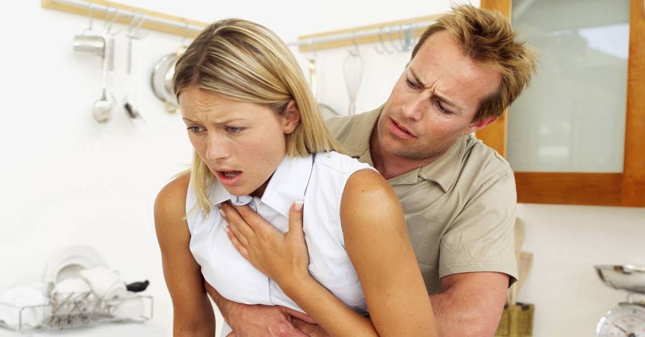 Heimlich Manevrası Heimlich Manevrası