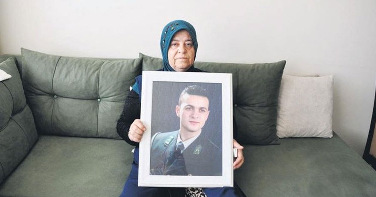 Her sene daha acı geçiyor! Şehit anneleri için buruk bir gün: Anneler Günü Her sene daha acı geçiyor! Şehit anneleri için buruk bir gün: Anneler Günü