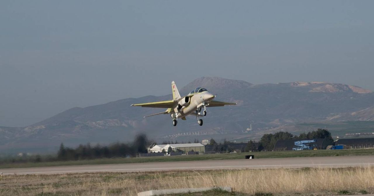 HÜRJET HÜRJET