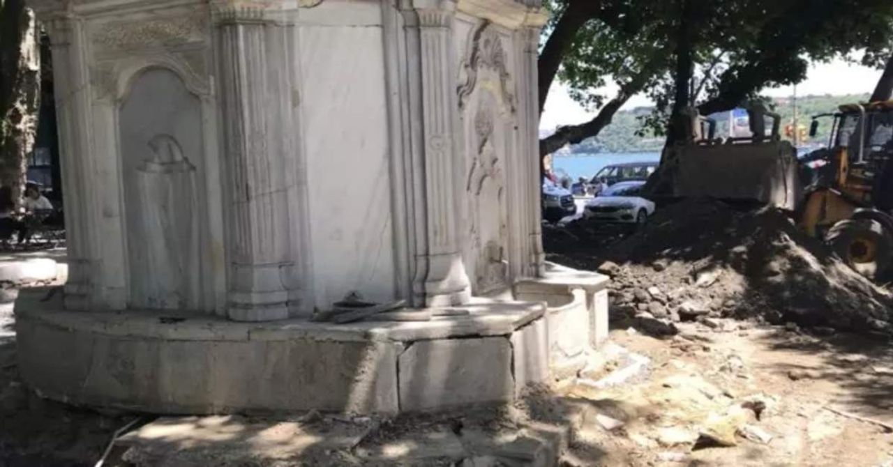 İBB Tarihi Emirgan Çeşmesi İBB Tarihi Emirgan Çeşmesi