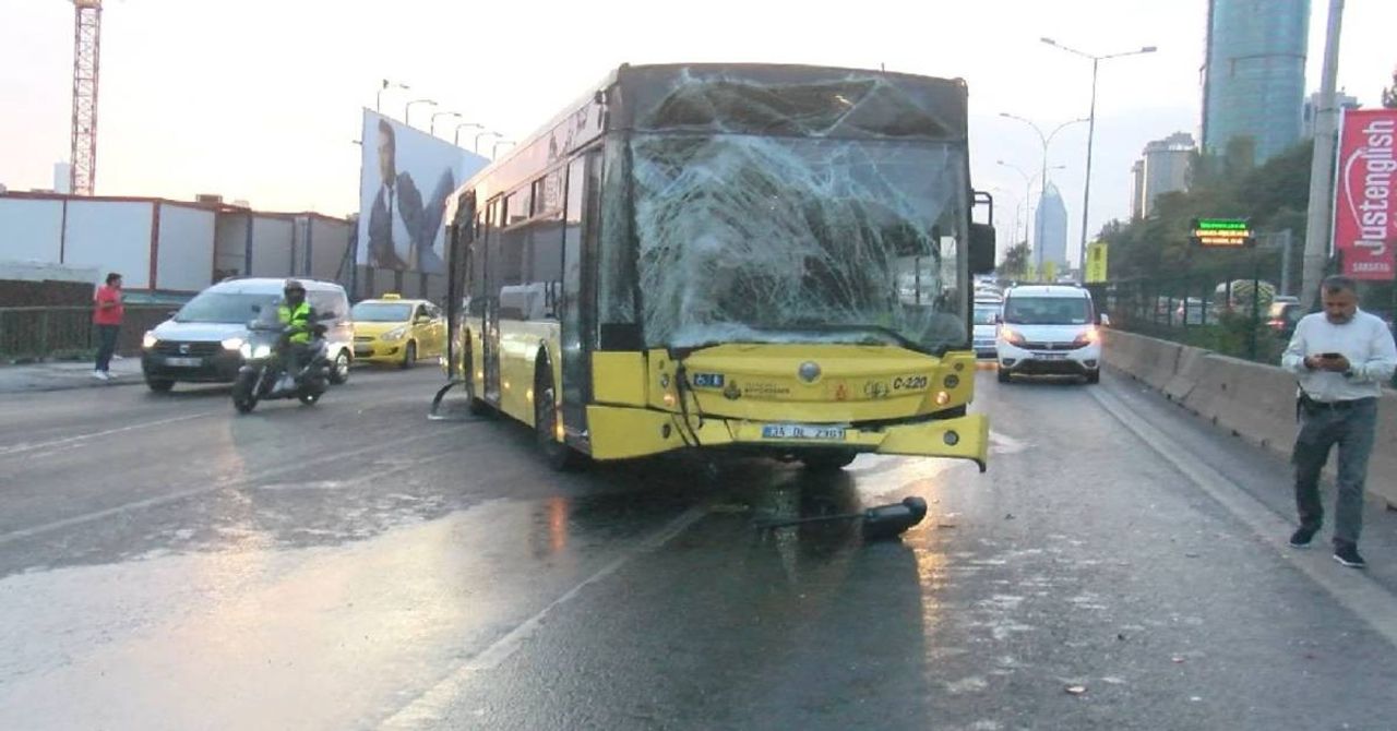 İETT Kaza İETT Kaza