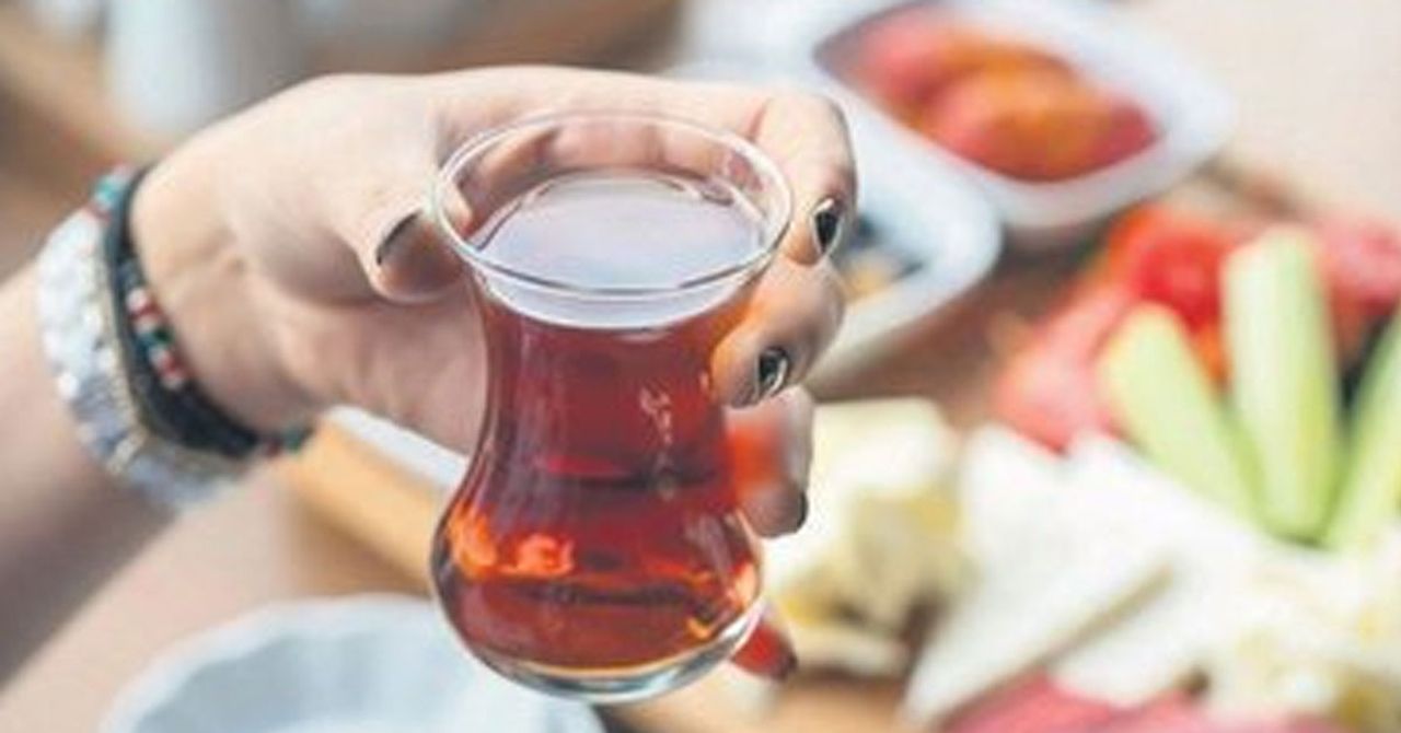 İftar sonrası çay ve kahve içilir mi? İftar sonrası çay ve kahve içilir mi?