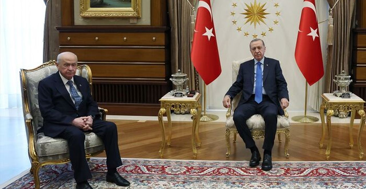 İki lider bir araya geldi İki lider bir araya geldi