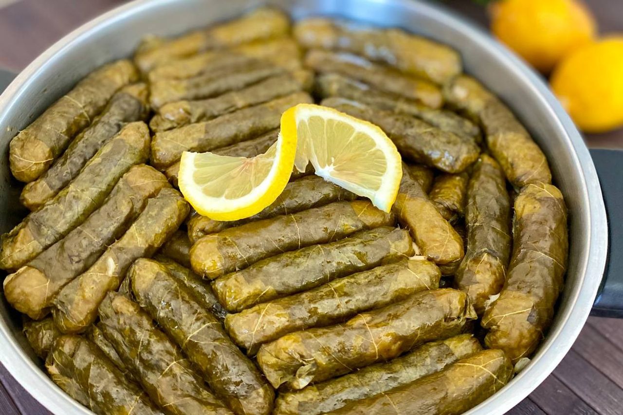 İncecik yaprak sarmanın püf noktası açığa çıktı! Kalemden bile daha ince olacak İncecik yaprak sarmanın püf noktası açığa çıktı! Kalemden bile daha ince olacak