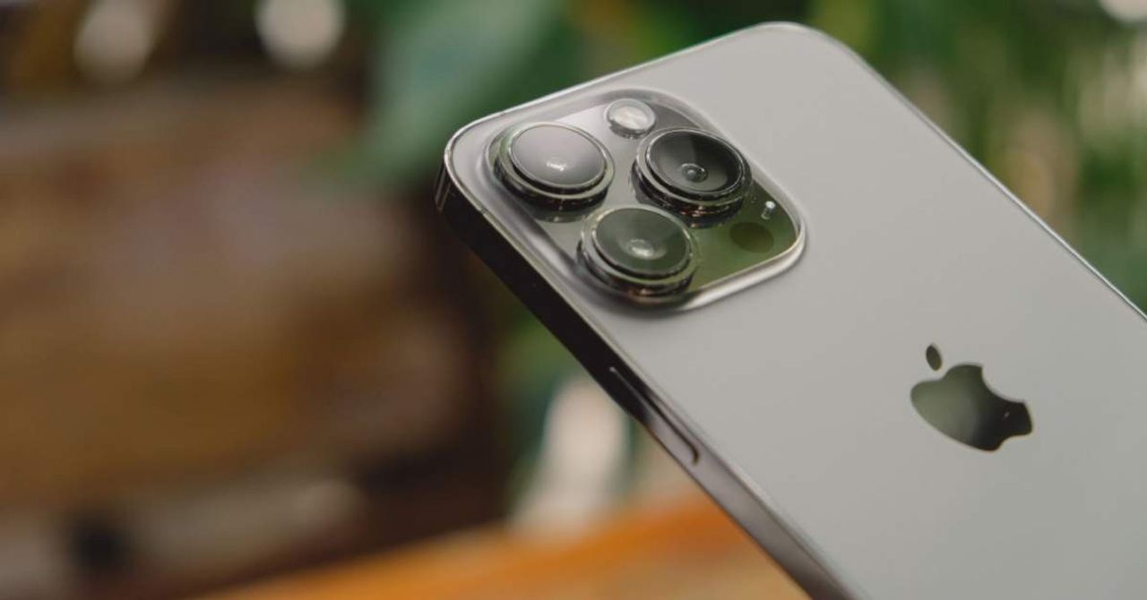 iPhone 15 iPhone 15