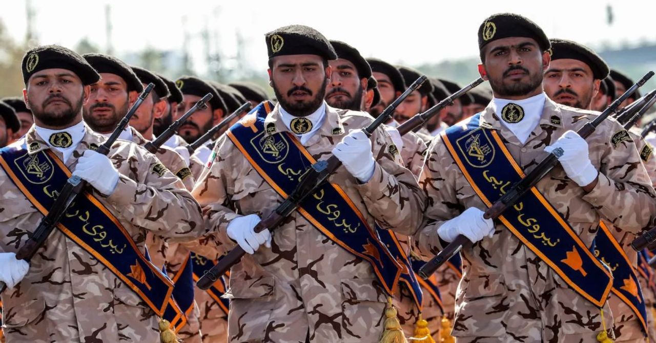 İran ordusundan İsrail’e sert mesaj: ‘Pişman edici bir yanıt vereceğiz’ İran ordusundan İsrail’e sert mesaj: ‘Pişman edici bir yanıt vereceğiz’