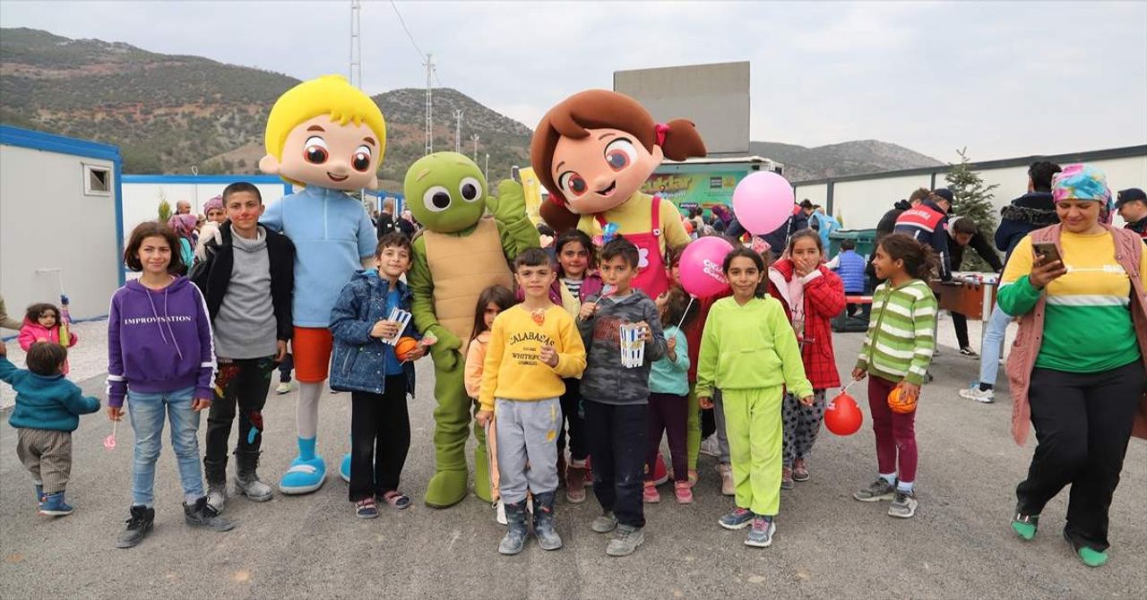 İslahiye Deprem Çocuklar İslahiye Deprem Çocuklar