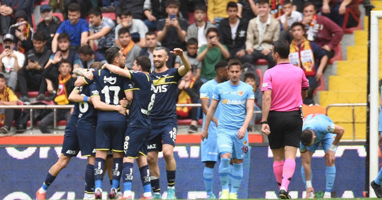İsmail Kartal galibiyet sonrası konuştu. İsmail Kartal galibiyet sonrası konuştu.