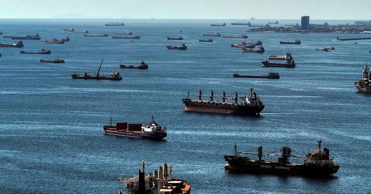İstanbul Boğazı Petrol Gemileri İstanbul Boğazı Petrol Gemileri
