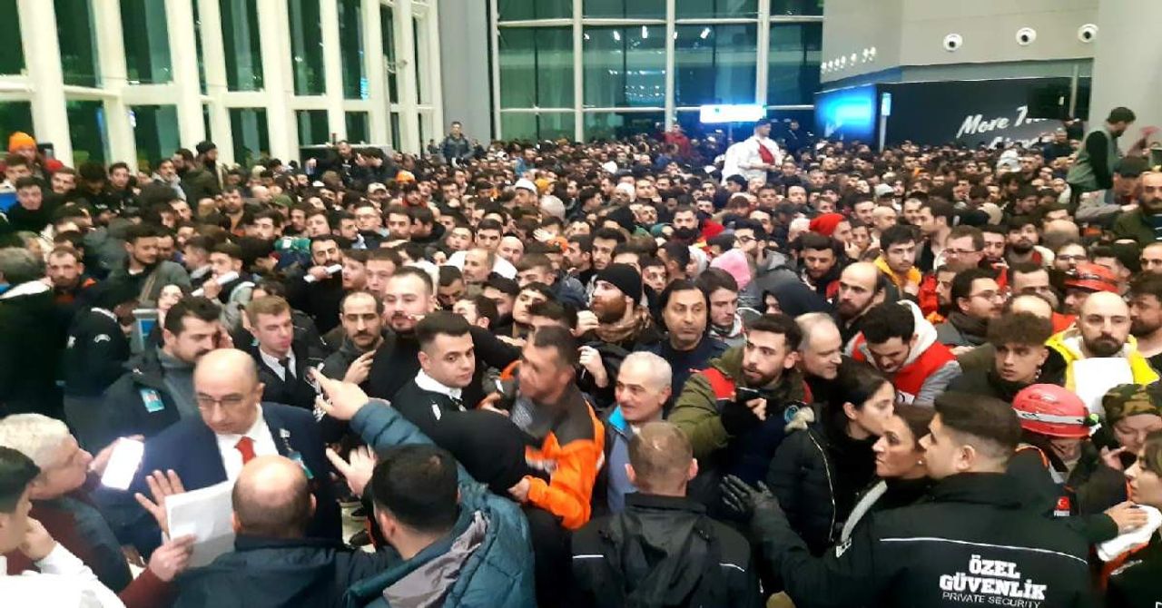 İstanbul Havalimanı Deprem Gönüllü İstanbul Havalimanı Deprem Gönüllü