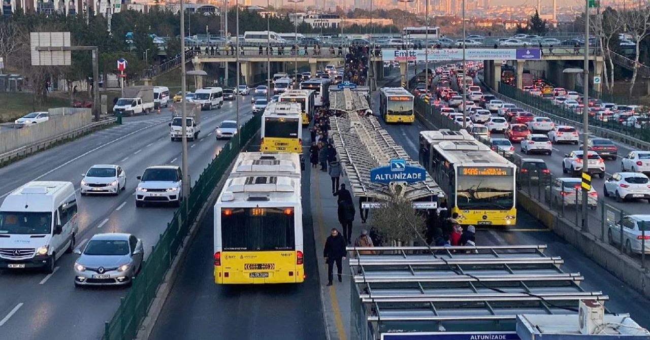 İstanbul Toplu Taşıma Zam İstanbul Toplu Taşıma Zam