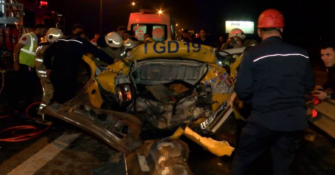 İstanbul Trafik Kazası İstanbul Trafik Kazası