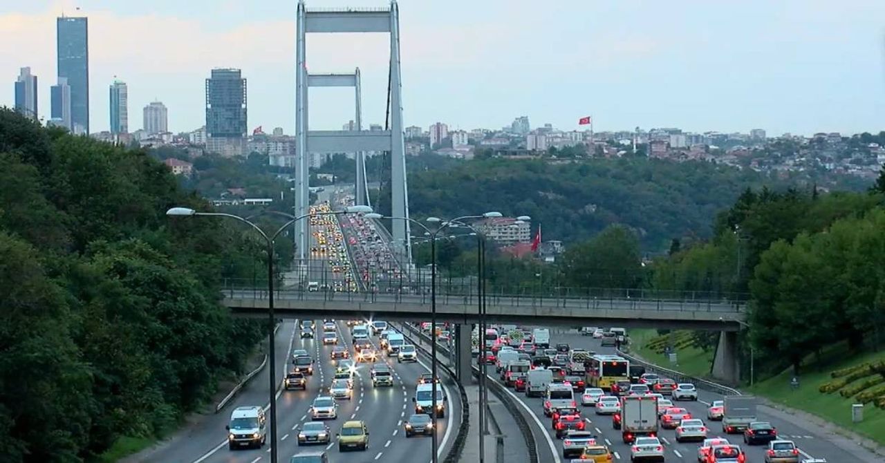 İstanbul Trafik Yoğunluğu İstanbul Trafik Yoğunluğu