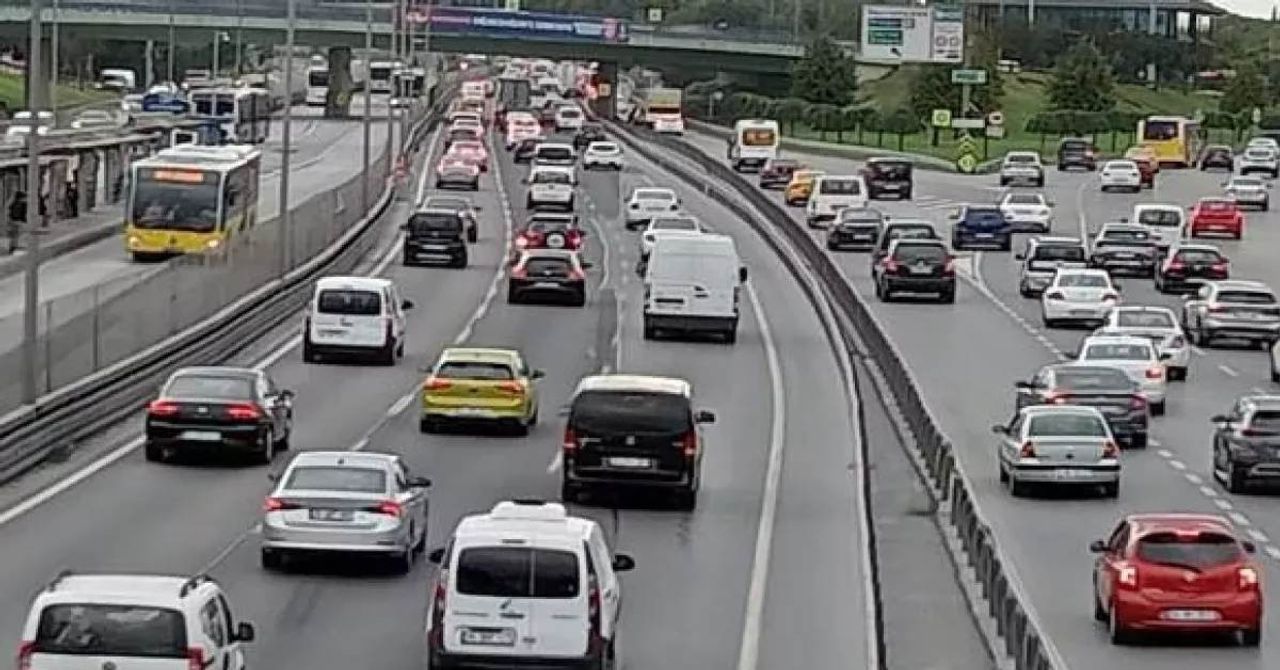 İstanbul trafik yoğunluğu İstanbul trafik yoğunluğu