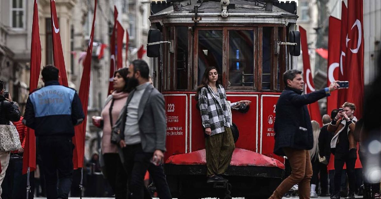 İstanbul Valisi Genel Emir İstanbul Valisi Genel Emir