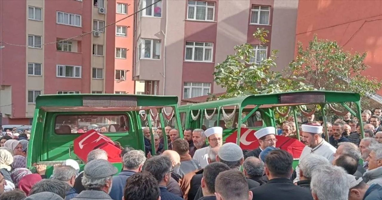İstiklal Caddesi Şehitler İstiklal Caddesi Şehitler