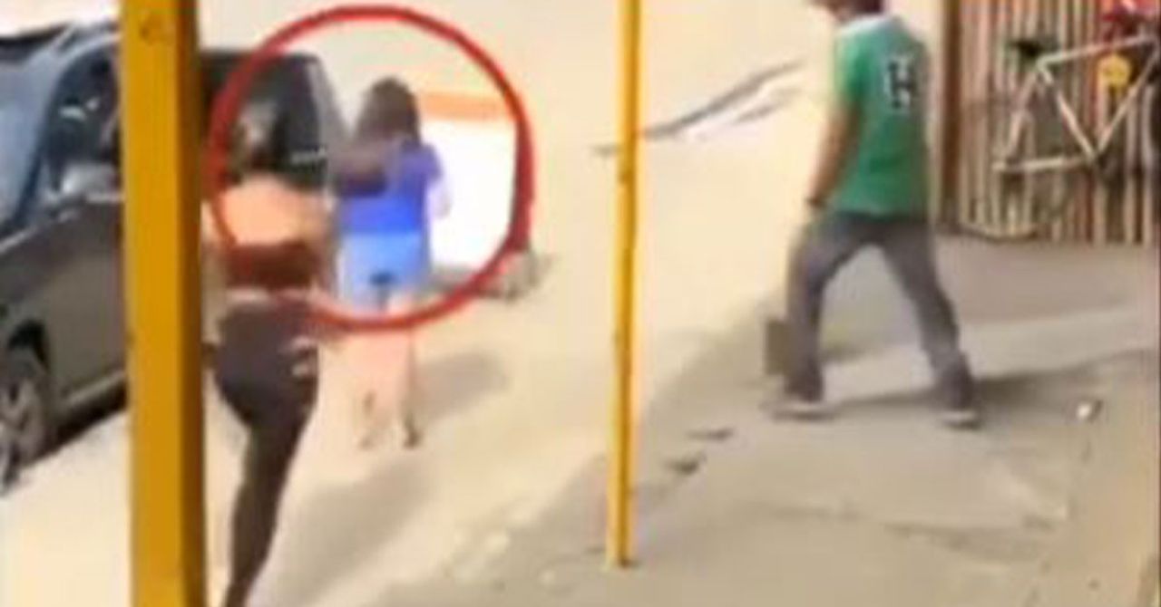 Tuzağı Fark Edince Araya Girdi