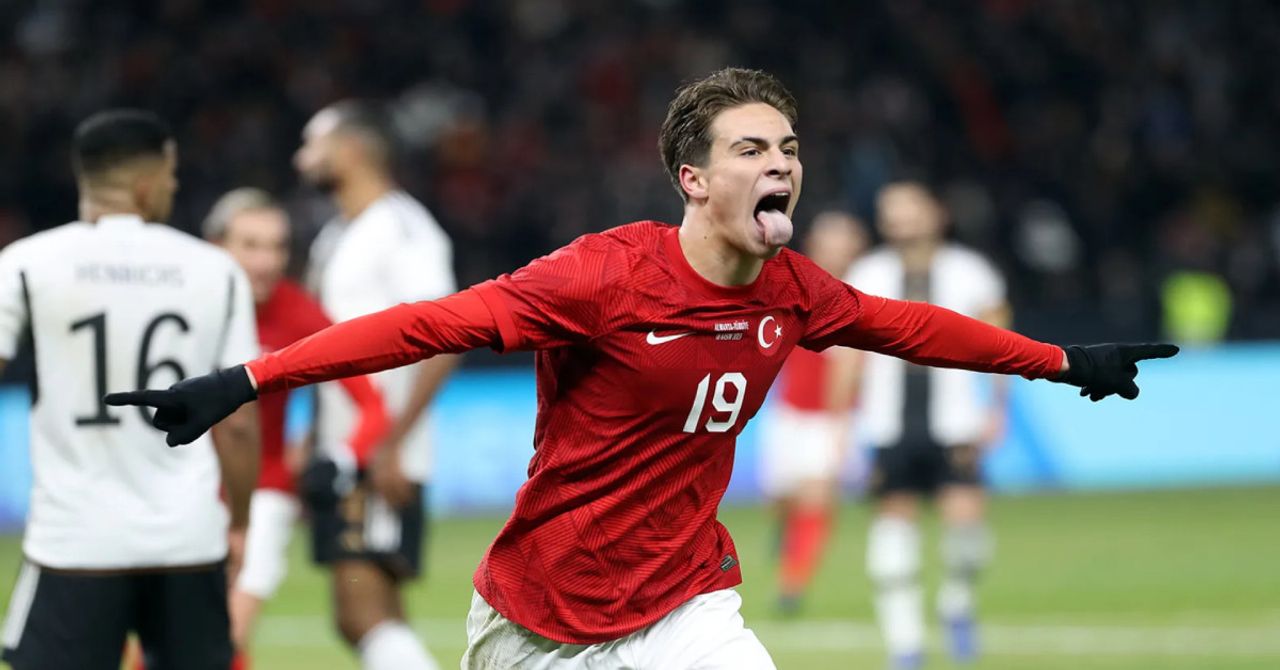 Juventus’da dev Kenan Yıldız kararı: Efsane olmasının önü açıldı Juventus’da dev Kenan Yıldız kararı: Efsane olmasının önü açıldı