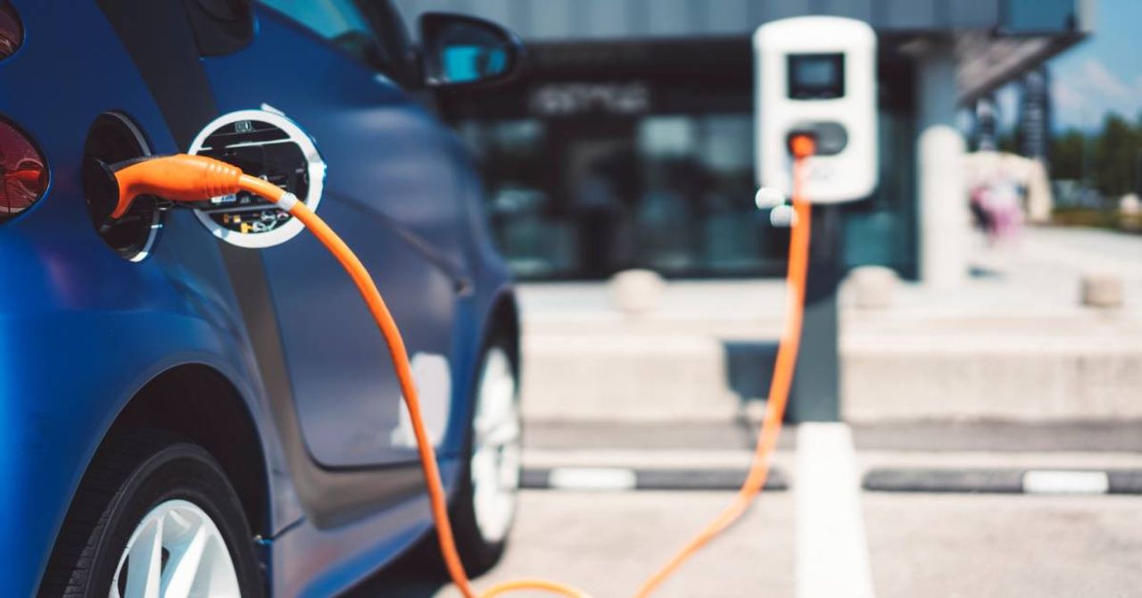 Kamu Kurumlarında Elektrikli Araç Kamu Kurumlarında Elektrikli Araç