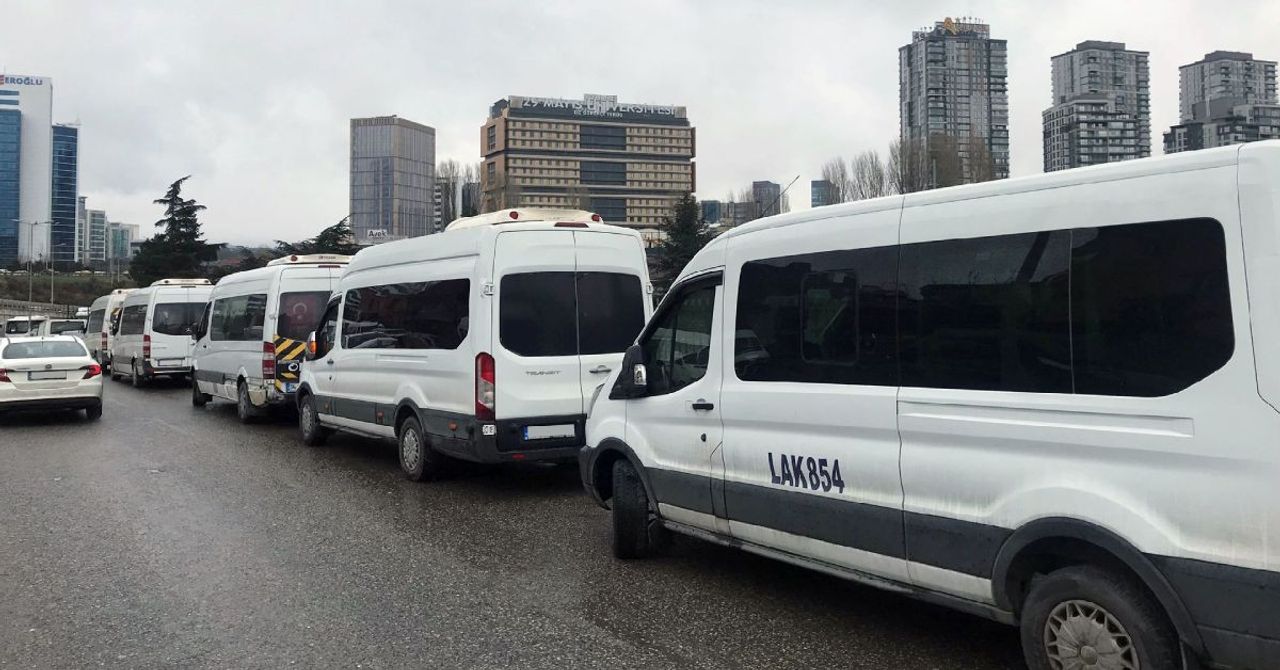 Kamuda servisler kalkıyor mu? Memurlara toplu taşıma kartı mı verilecek? Kamuda servisler kalkıyor mu? Memurlara toplu taşıma kartı mı verilecek?