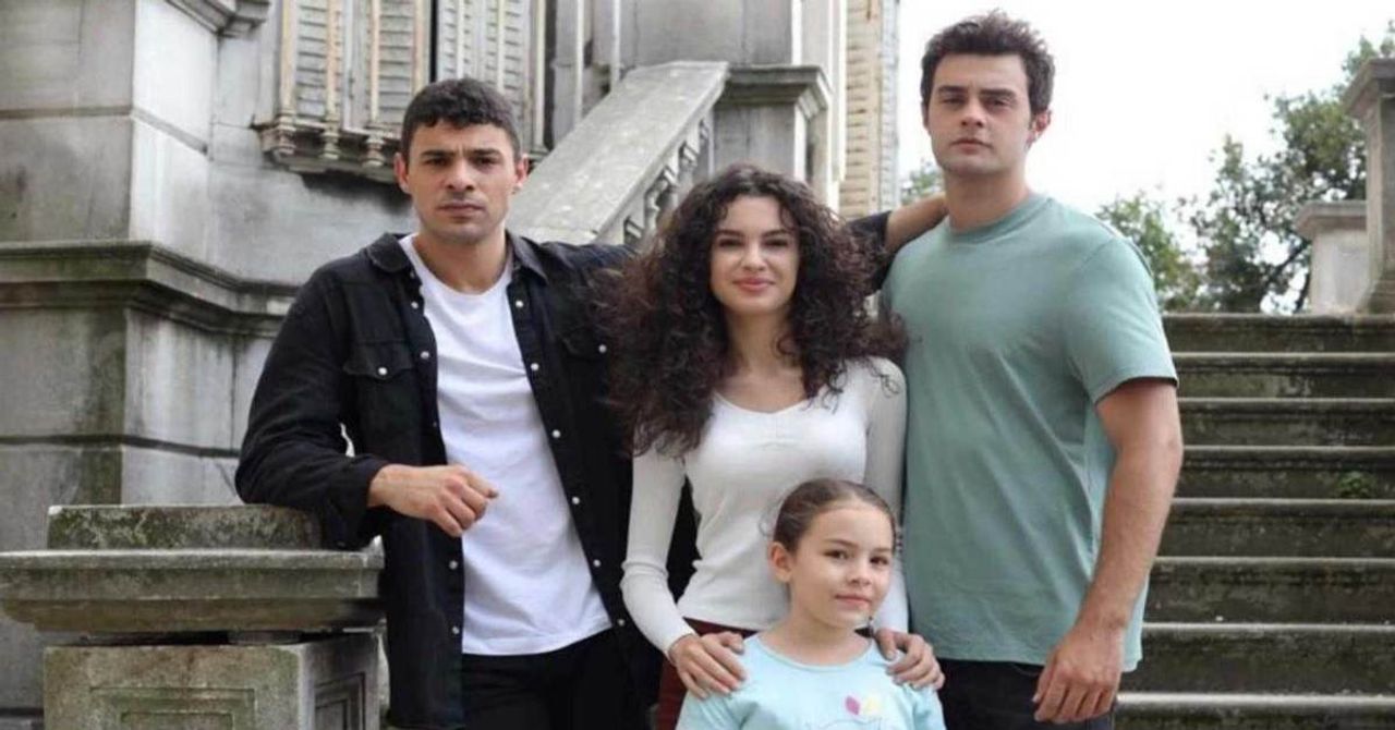 Kardeşl Kardeşl