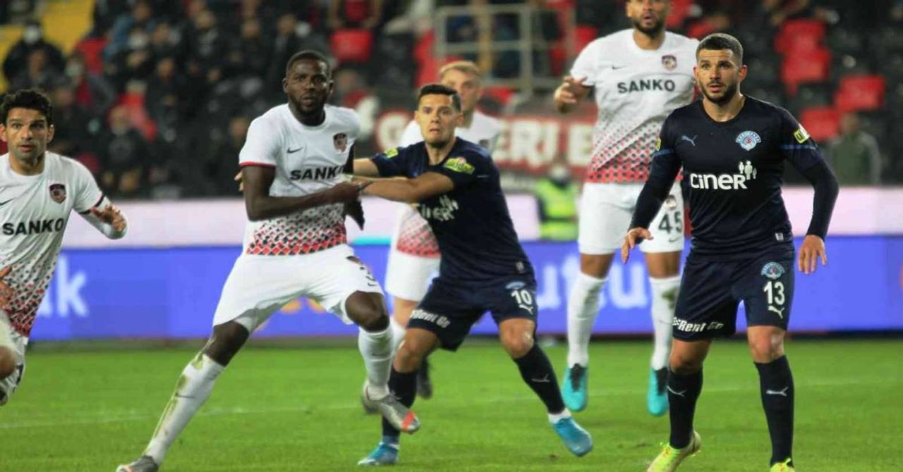 Kasımpaşa Gaziantep FK Kasımpaşa Gaziantep FK